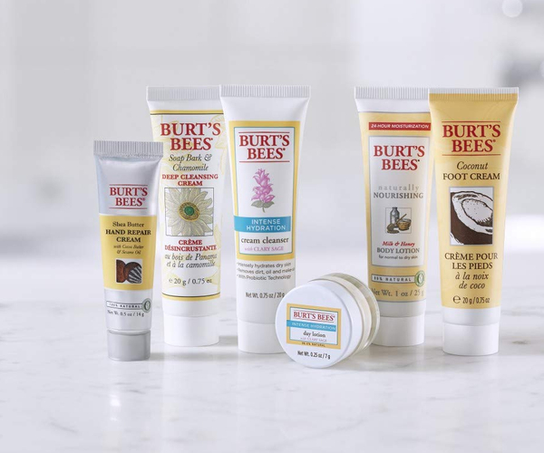 סט הנסיעות המיני הנפלא של Burt’s Bees