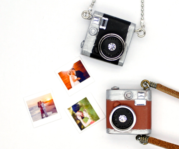 שרשרת מיני Instax בהתאמה אישית